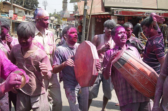 Fakuwa or Dowlo Festival in Assamese